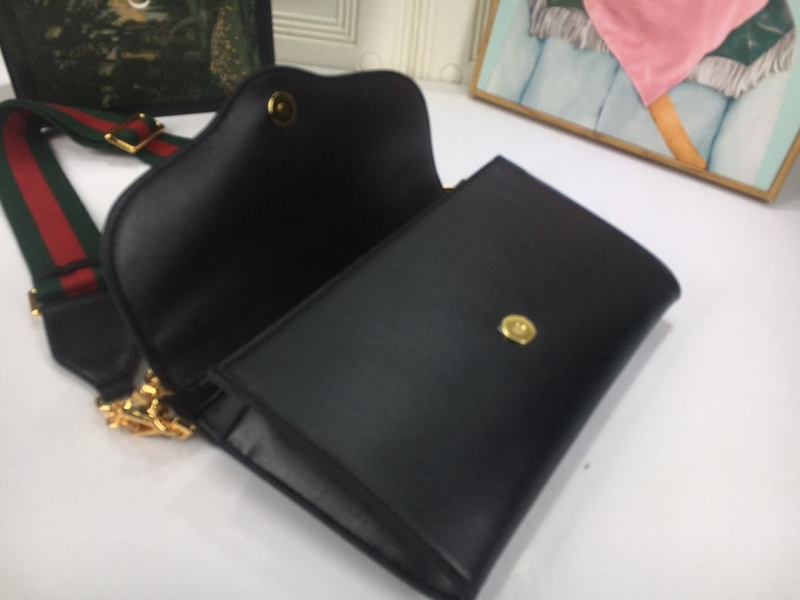 Gucci Satchel Bags